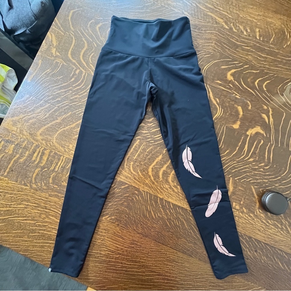 Black Leggings with Pink Feather Design